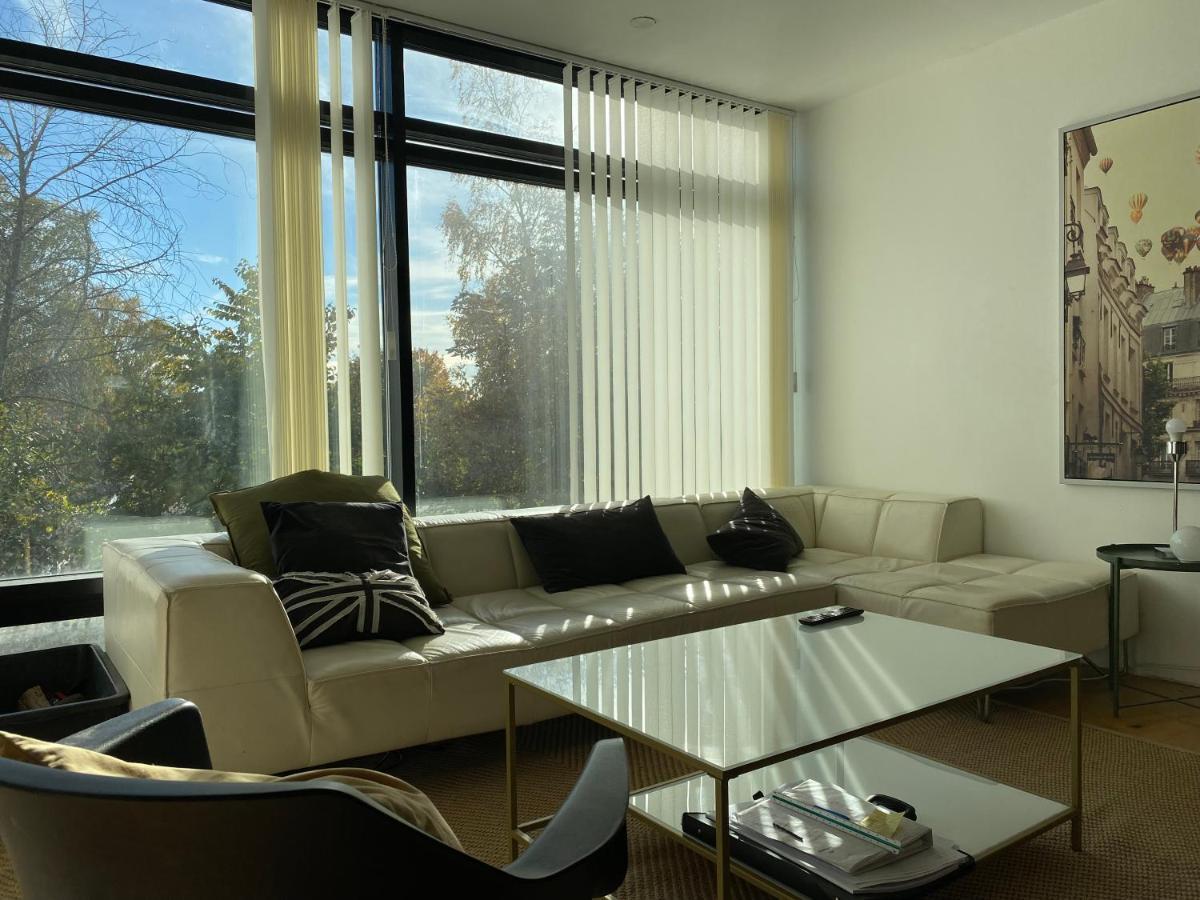Exclusive 2 Level Etage Next To Arlanda-City Metro Stockholm Eksteriør billede